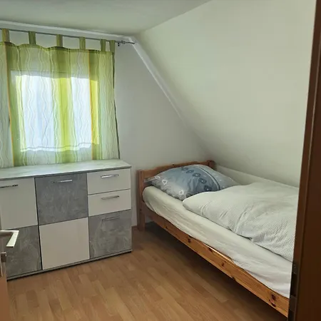 Homestay In Kanal Naehe
